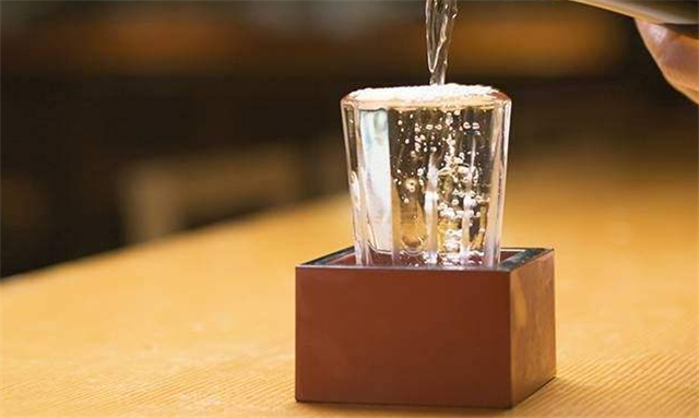 哪個(gè)省白酒品牌最多？全國(guó)最大的白酒產(chǎn)地是四川