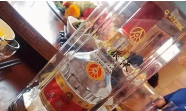 2019年千元級(jí)經(jīng)典酒排名，五糧液墊底，飛天茅臺(tái)第2，第1是誰(shuí)？