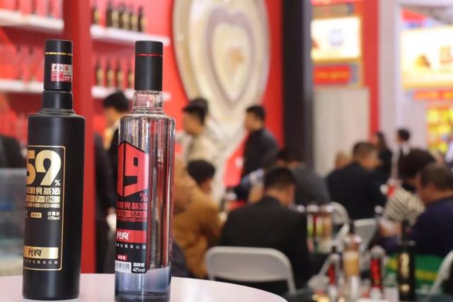 光良光瓶酒：一年不缺加盟的光瓶酒為何受經(jīng)銷商的青睞？