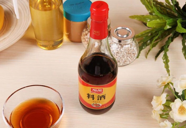 料酒怎么用？料酒不是黃酒，不適合飲用