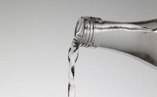 白酒跑氣還能喝嗎？不同的酒答案不一樣。