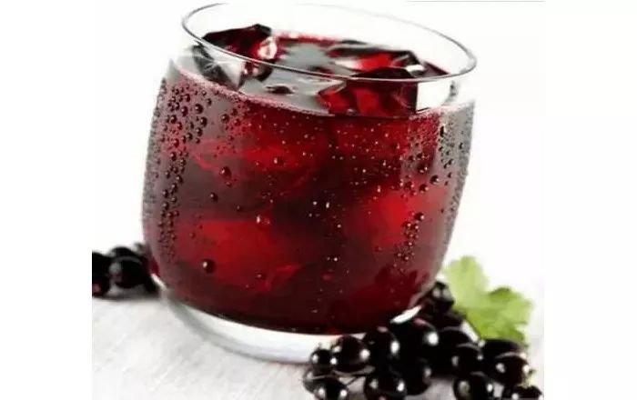 紅酒可以加冰嗎？冰鎮(zhèn)紅酒怎么喝？