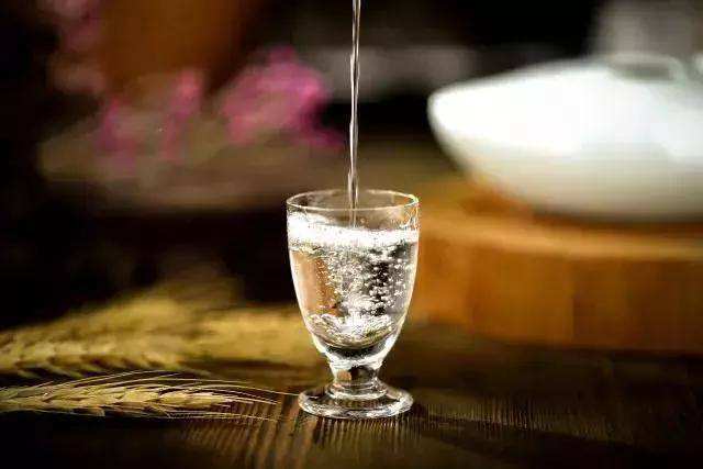 什么度數(shù)的白酒適合收藏？白酒收藏的條件是什么？
