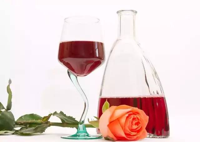 紅酒時間長了還可以干嘛？如何判斷紅酒不能喝了？