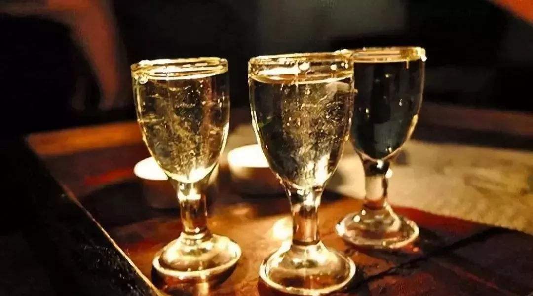 開(kāi)個(gè)賣白酒的店怎么樣