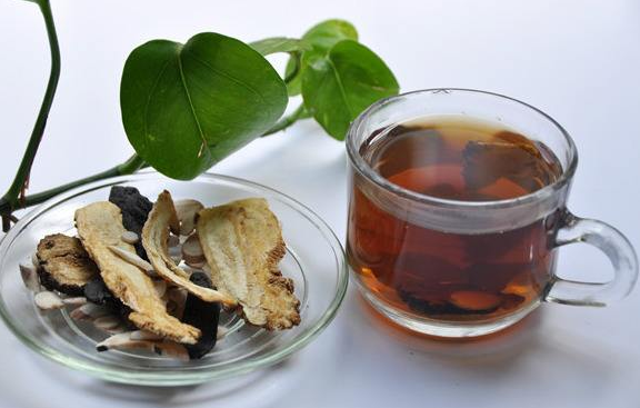 用什么酒泡鹿茸比較好？這樣做鹿茸泡酒更有價值