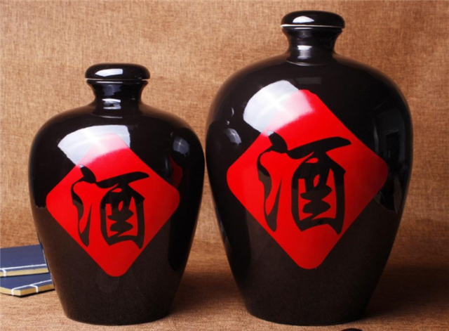 市面上固態(tài)法白酒有哪些？劍南春獲批“純糧固態(tài)發(fā)酵白酒”標(biāo)志