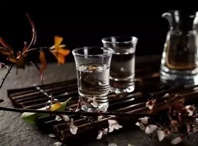 白酒到底有沒有營養(yǎng)價(jià)值？白酒的營養(yǎng)價(jià)值有哪些？