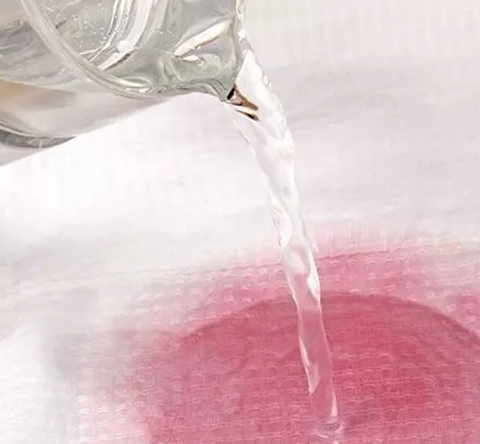 真絲粘上紅酒怎么洗掉，紅酒漬去除絕招