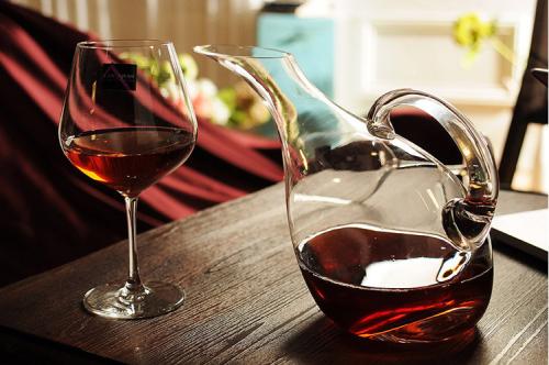 紅酒醒酒是什么意思？紅酒為什么要醒酒？