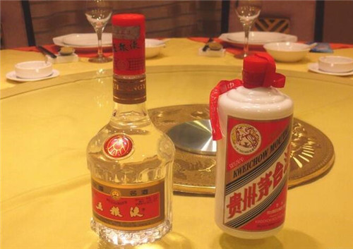 結(jié)婚宴一般用酒用什么白酒好？5類白酒好選擇