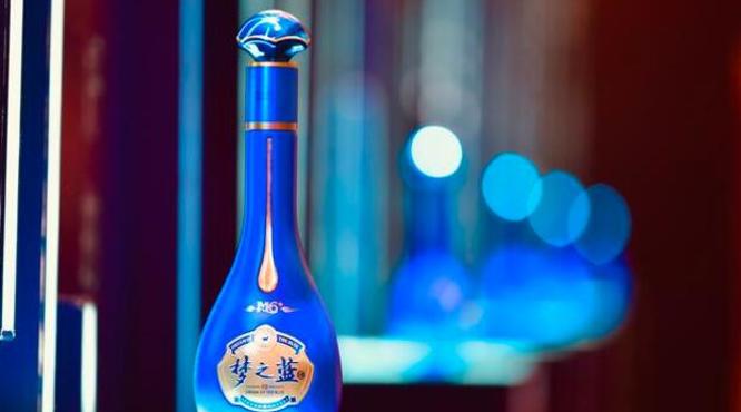 誰(shuí)是春節(jié)最火白酒？市場(chǎng)回應(yīng)：今年應(yīng)該是夢(mèng)之藍(lán)M6+