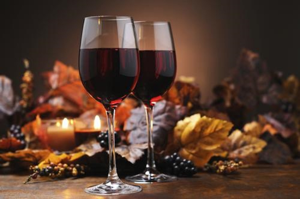紅葡萄酒配起司嗎？其實(shí)清淡白葡萄酒更適合