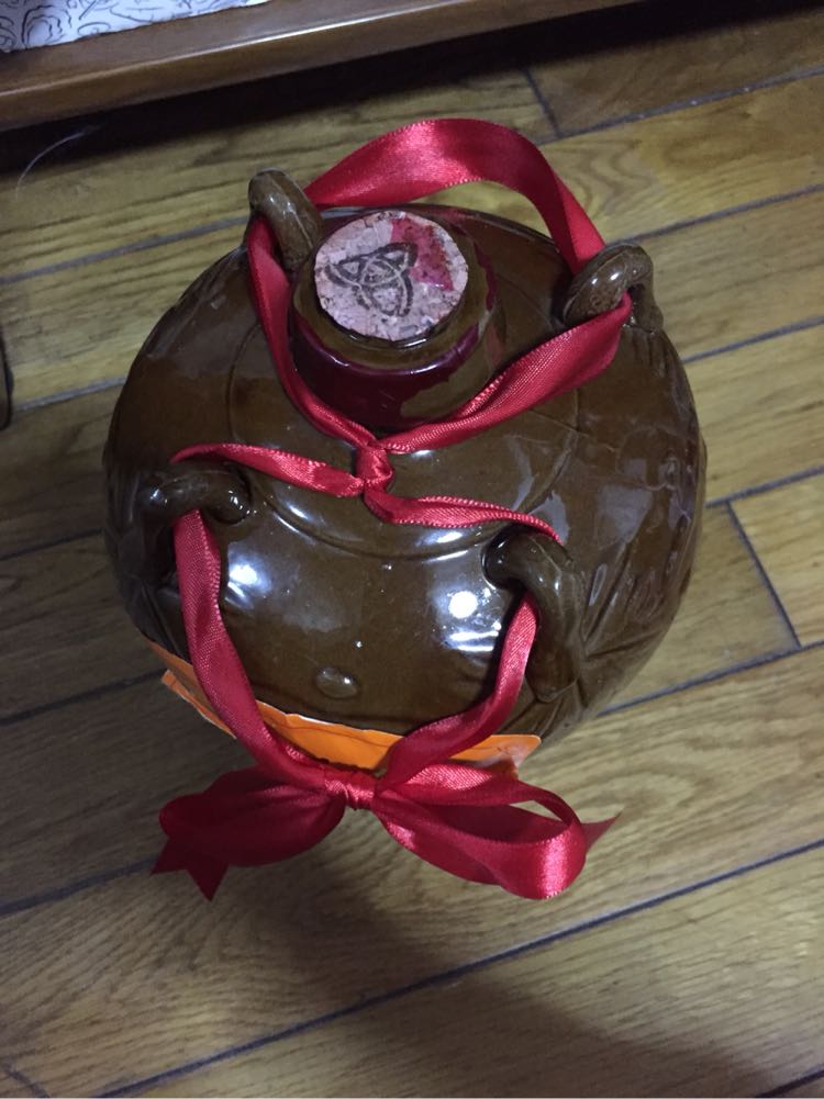 女兒紅黃酒好喝嗎？女兒紅好喝還是花雕酒好喝？