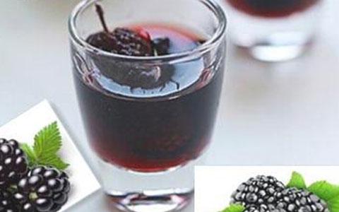 新鮮桑葚能泡白酒嗎？白酒泡桑葚有什么功效？