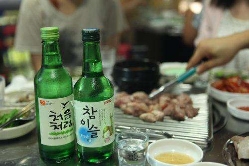 燒酒是什么酒，屬于蒸餾酒