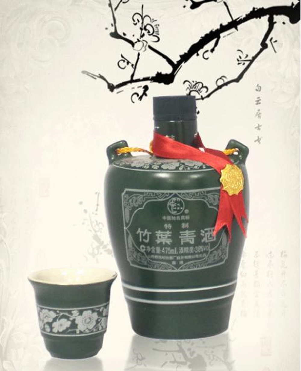 竹葉青酒不能和什么一起吃？喝竹葉青酒要注意什么？