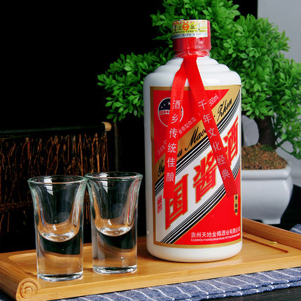 睡前喝白酒有利于睡眠嗎？怎么喝白酒比較健康？
