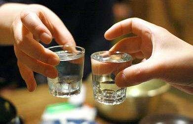 散酒比瓶裝酒香？散酒才是純糧的嗎？
