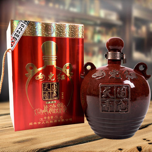 用什么容器裝酒比較好？壇裝酒應(yīng)該如何保存？