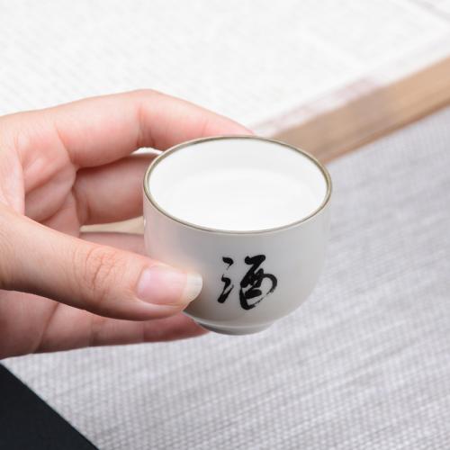 白酒為什么沒有保質期標注？白酒釀造后怎么保存？