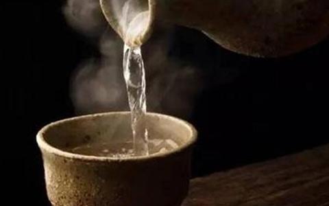 什么是清香型白酒的二次清？清香型白酒的專業(yè)詞匯有哪些？