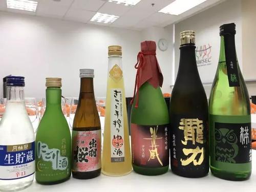 清酒如何配餐？哪些食物可以搭配清酒？