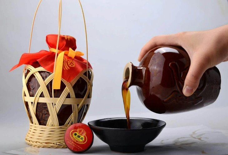 黃酒有保質(zhì)期限嗎？黃酒過期了還可以喝嗎？