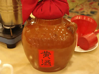 血糖偏高的人能喝黃酒嗎？血糖高喝黃酒要注意什么