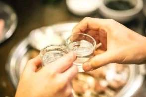 沒有酒精高度白酒可以用來(lái)消毒嗎