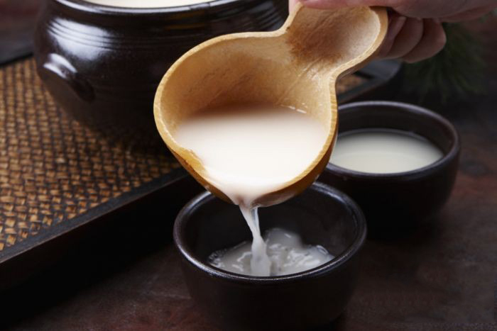 米酒變黃了是什么原因，米酒的味道
