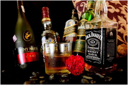 為什么洋酒都是40多度，而白酒一般都是50多度？