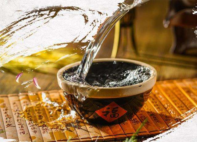 林楓、呂咸遜、宋春雨縱論酒業(yè)數(shù)字化，金句不斷，引10萬(wàn)人在線熱議