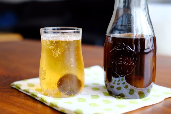 青梅酒用什么白酒泡最好？做青梅酒倒的白酒多少度適宜？