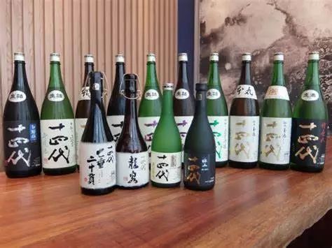 我的前半生靳東賀函喝的酒是什么牌子，十四代價(jià)格多少錢(qián)