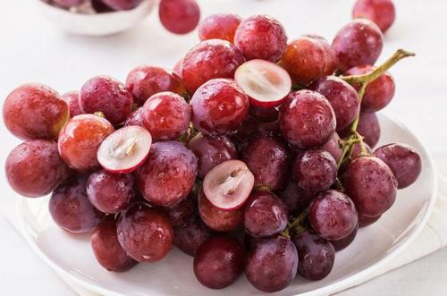 如何用提子制作酒？提子有什么功效？