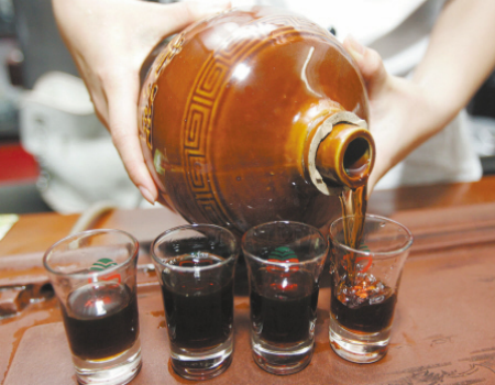 黃酒應(yīng)該怎么喝？黃酒的最佳喝法