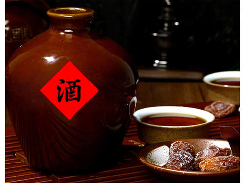 濃香型白酒的香味是什么香？什么樣的濃香型白酒算好酒？