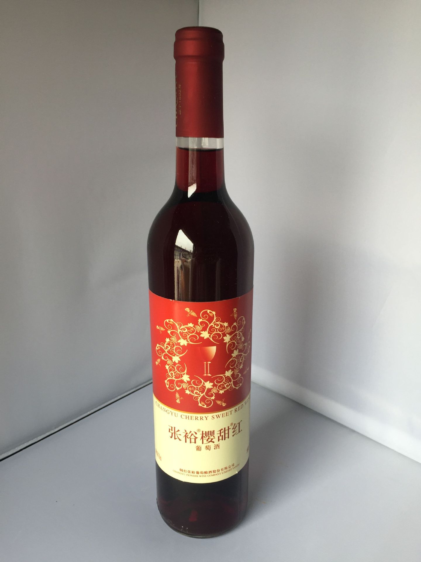 張?jiān)８杉t葡萄酒怎么喝，張?jiān)８杉t葡萄酒的價(jià)格怎么樣