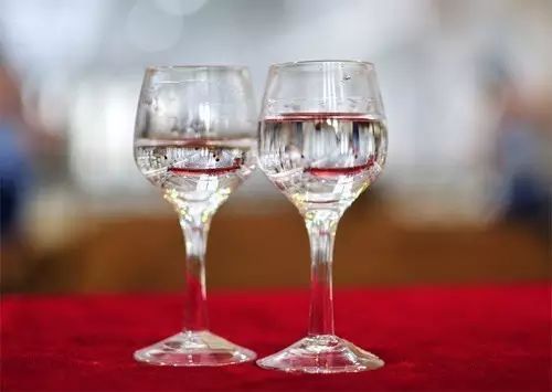為什么醬香酒更值得收藏？收藏醬香酒有哪些注意事項？