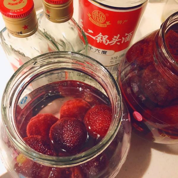楊梅酒泡多久可以喝,楊梅酒保質(zhì)期是多久？