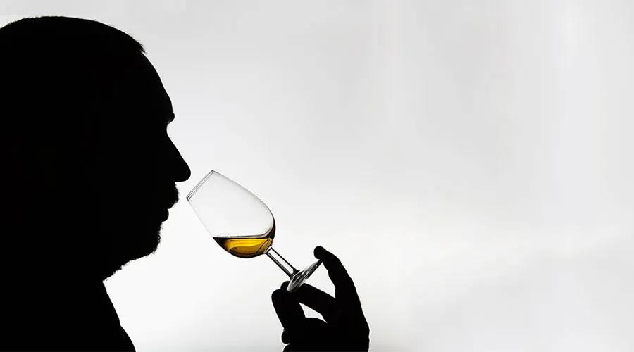 百潤(rùn)股份跨界烈酒，威士忌能拯救RIO預(yù)調(diào)酒嗎？