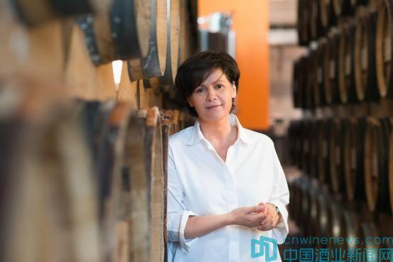 國外的葡萄酒行業(yè)依然處于停擺狀態(tài)：朗格多克產(chǎn)區(qū)協(xié)會(huì)開辟“云品酒”