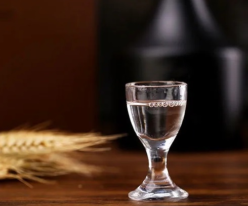 喝白酒為什么拉肚子？喝白酒拉肚子怎么辦？