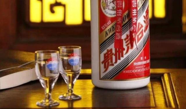 白酒度數(shù)越高越貴嗎？白酒度數(shù)多少度有利于健康。