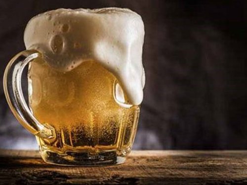 啤酒瓶上的8°p是什么意思？一瓶啤酒含有多少酒精？