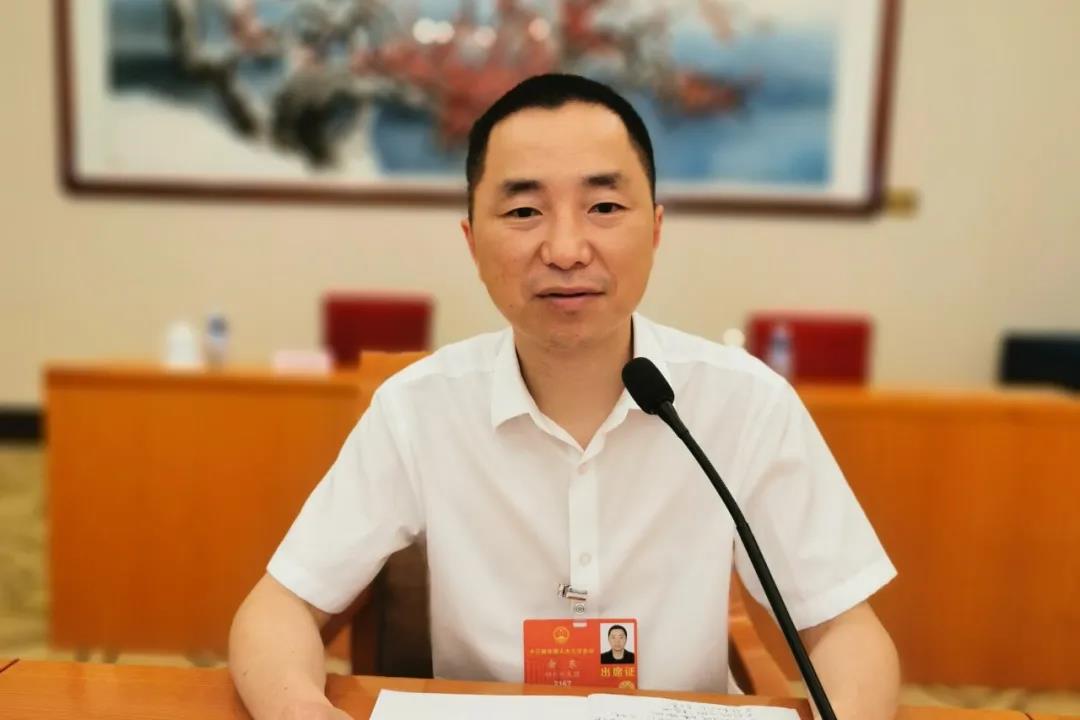 從余東的兩份建議，看舍得行業(yè)擔當