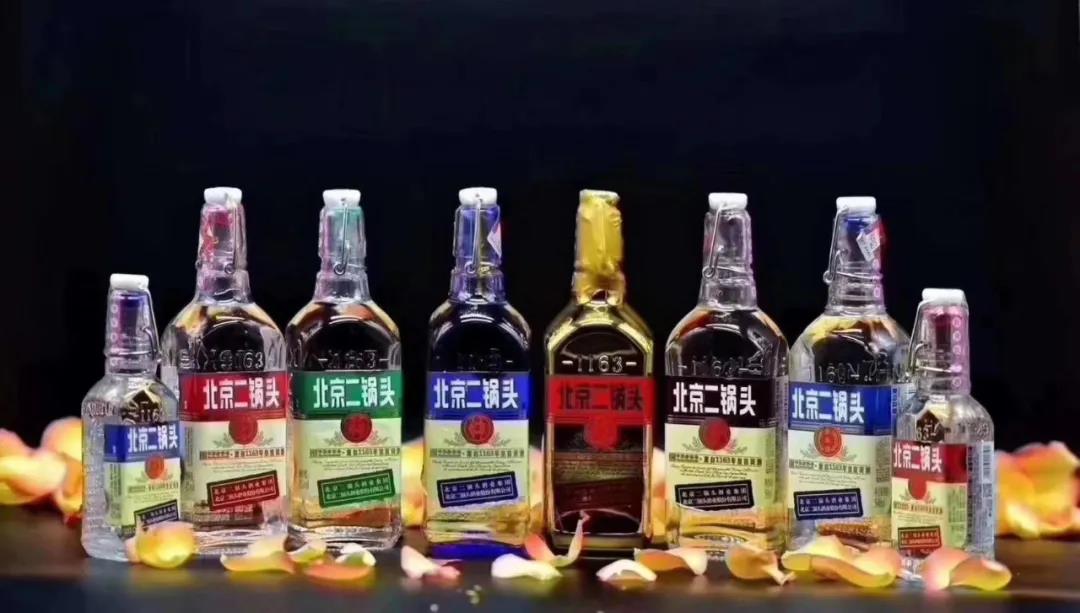 地攤經濟+光瓶，能否解除酒商危機？