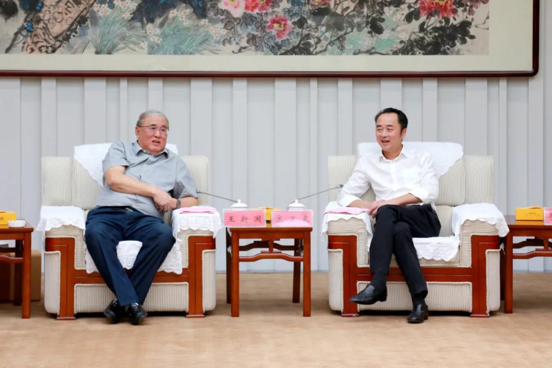 “酒類(lèi)流通目前受影響很大”，對(duì)此，高衛(wèi)東怎么說(shuō)？