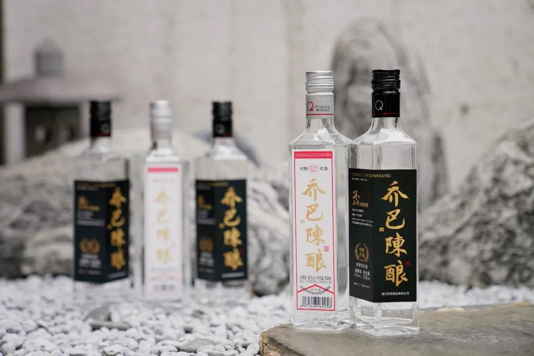互聯(lián)網(wǎng)光瓶醬酒獲千萬級天使輪融資，直播+光瓶模式能行嗎？